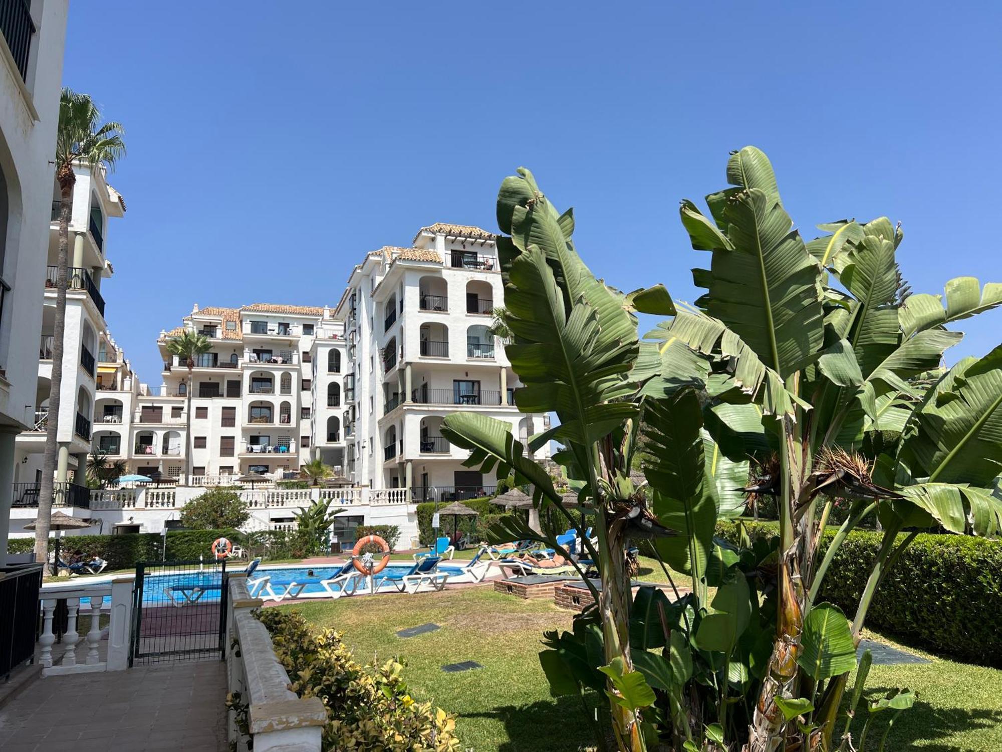 Puerto De La Duquesa Apartment Manilva Exterior photo